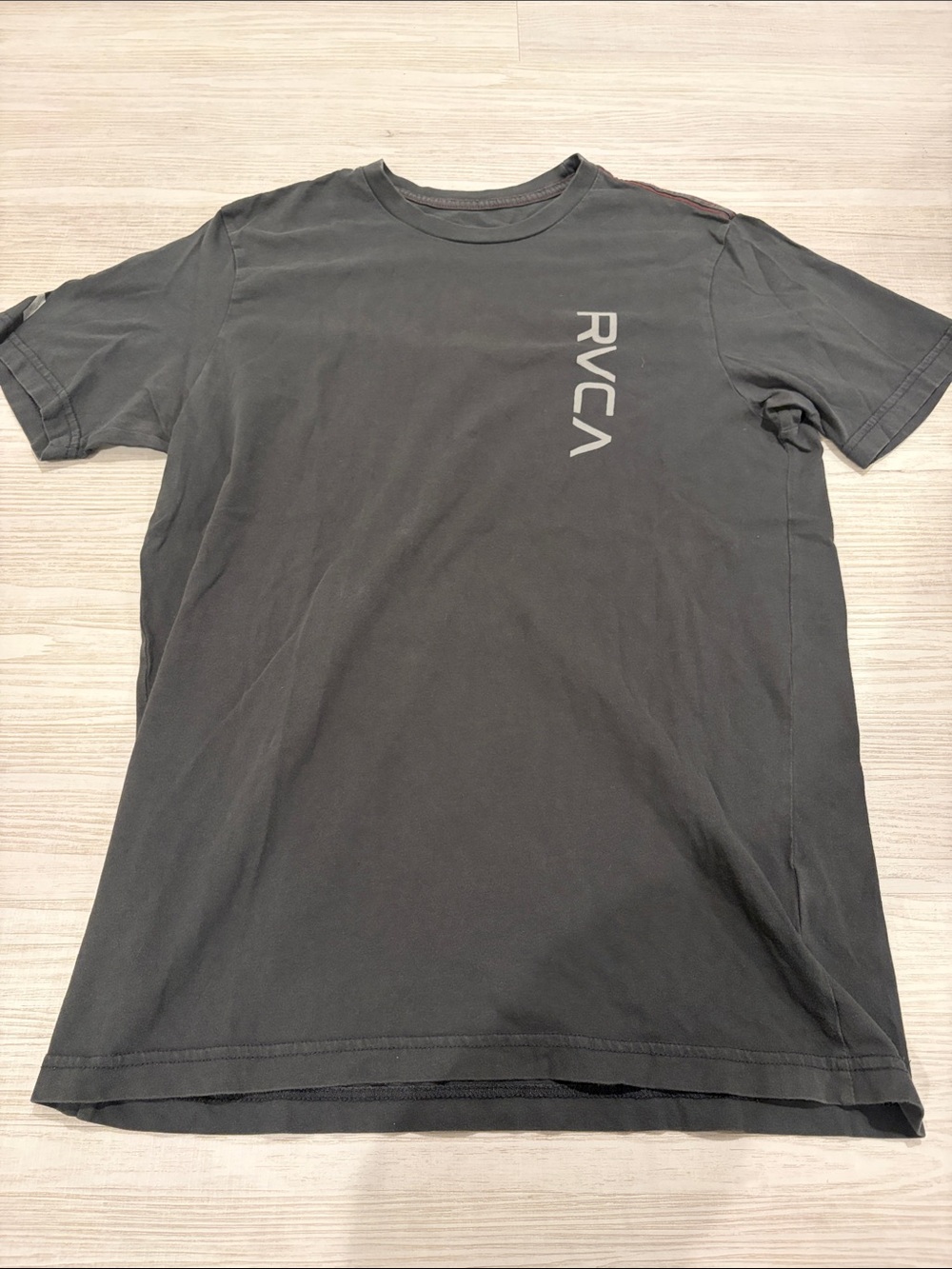 Men’s RVCA Short Sleeve Tee